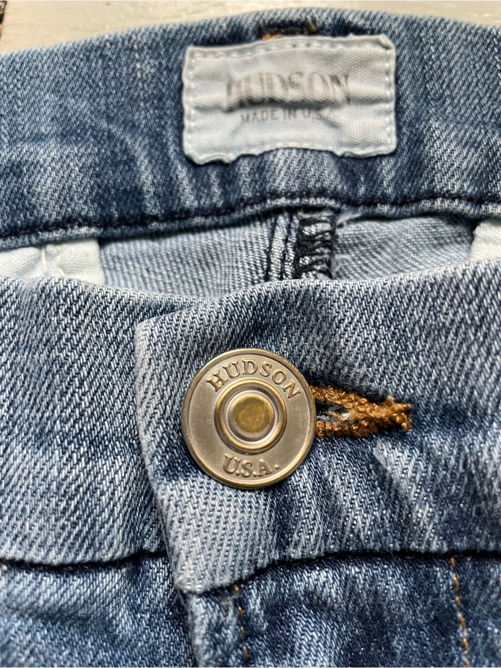 Hudson Women’s Jeans Jamie Slim Chino Light Wash Frayed Hem Size 26 Made in USA - Picture 2 of 10